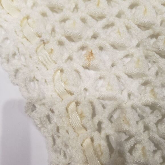 Hand Made Crochet Shawl Ribbon Trim and Ball detail throughout - Picture 8 of 11